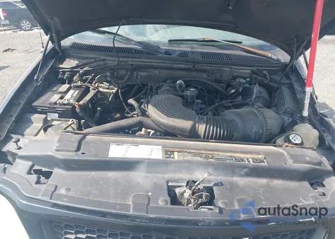 2002 Ford F150 Lariat/Xl/Xlt из США, поврежденный, VIN 1FTRX18W22NA10472